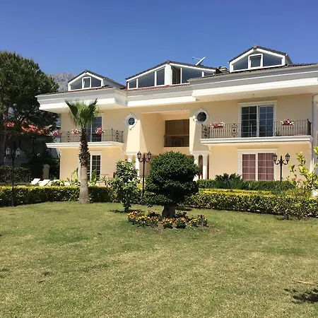 Kemer Residence Apartment *