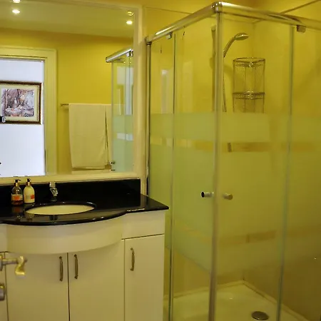 Kemer Residence Apartment *